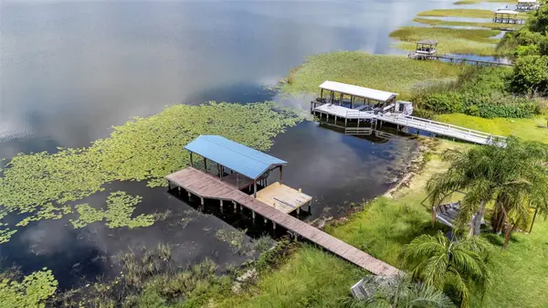 1218 LAKE ARIANA BLVD, Auburndale, FL 33823