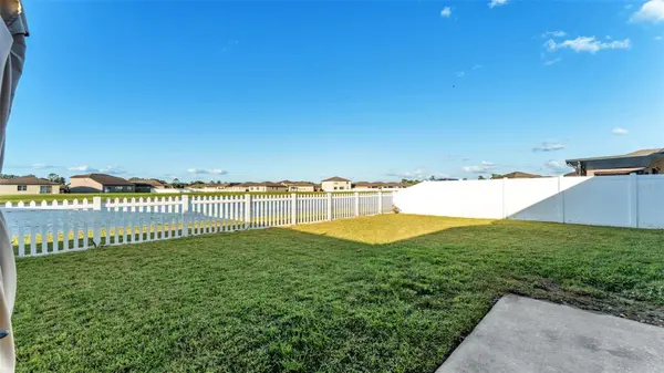 8615 RINDGE RD, Polk City, FL 33868