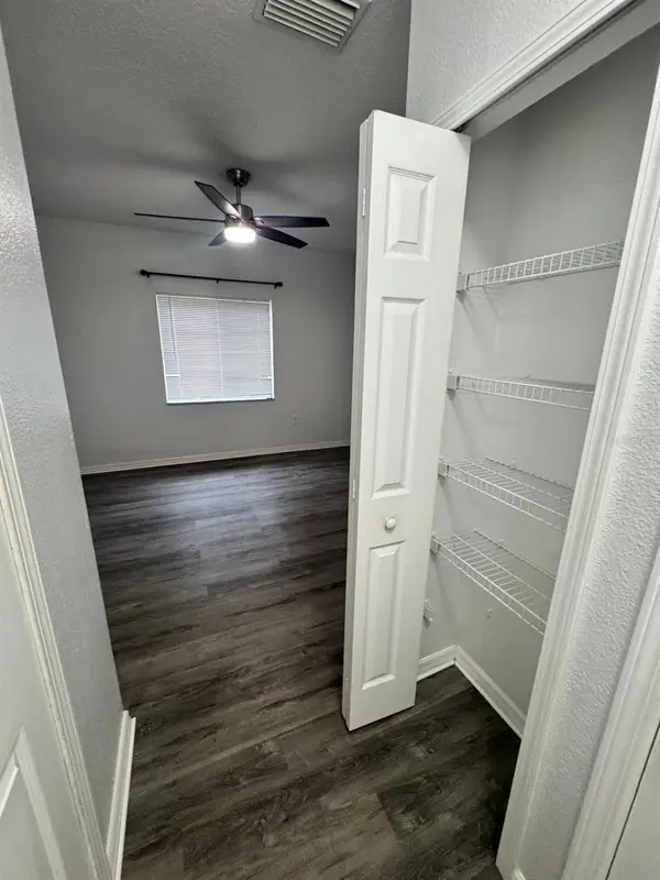6411 CYPRESSDALE DR #202, Riverview, FL 33578