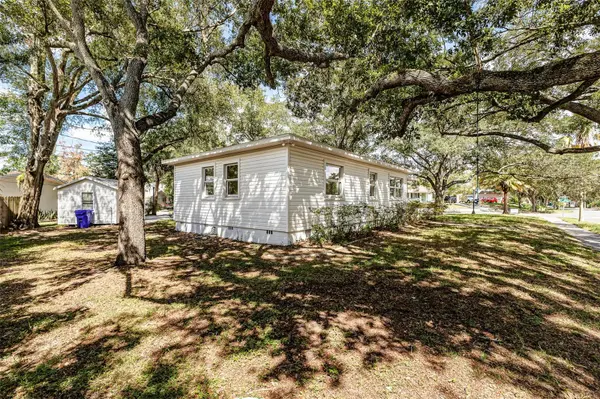 540 FRANCIS BLVD, Lakeland, FL 33801