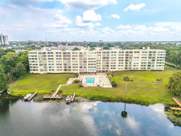 700 MIRROR TER NW #511, Winter Haven, FL 33881