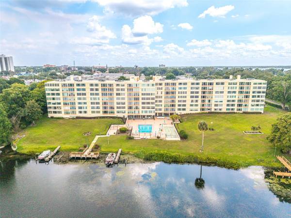 700 MIRROR TER NW #511, Winter Haven, FL 33881