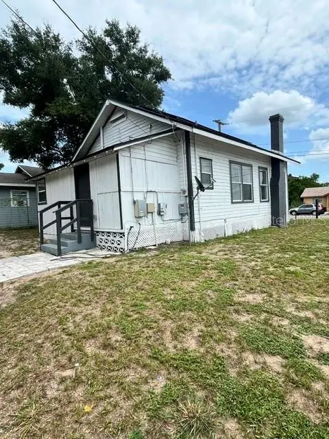 118 W STUART AVE, Lake Wales, FL 33853