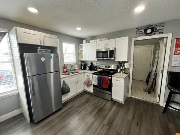118 W STUART AVE, Lake Wales, FL 33853