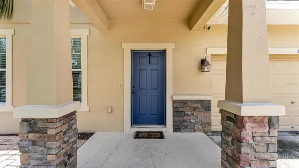 2746 WALDEN WOODS DR, Plant City, FL 33566