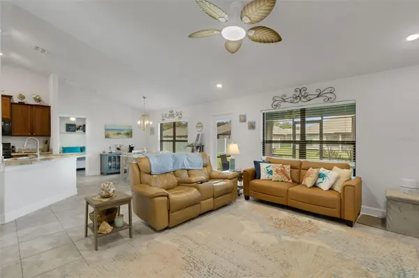 220 HERITAGE PARK LN, Mulberry, FL 33860