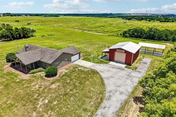 3670 LAKE HATCHINEHA RD, Haines City, FL 33844