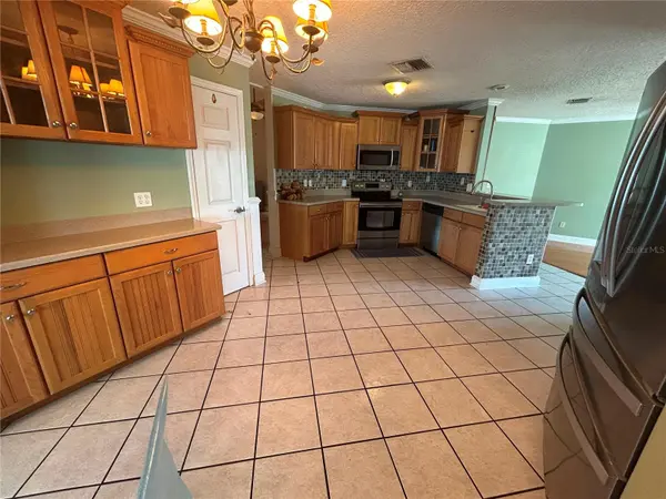 206 HOLLYWOOD CT N, Kissimmee, FL 34743