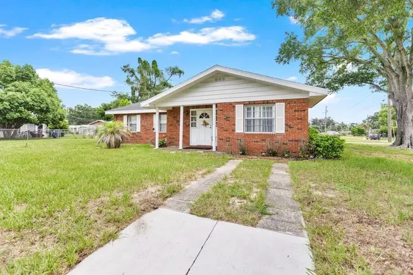 132 ANARECE AVE, Auburndale, FL 33823