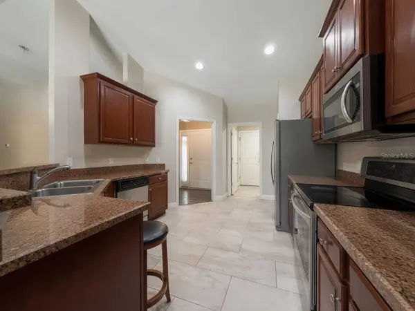 233 MANDOLIN DR, Winter Haven, FL 33884