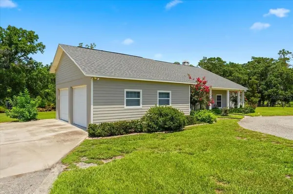 8404 MATHEWS RD, Lakeland, FL 33809