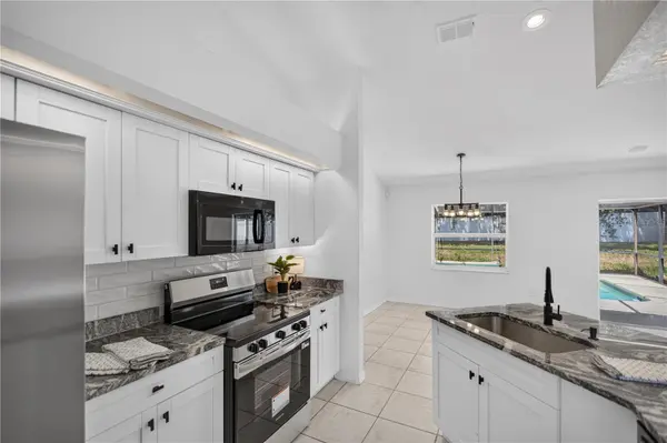 6035 HILLSIDE HEIGHTS DR, Lakeland, FL 33812