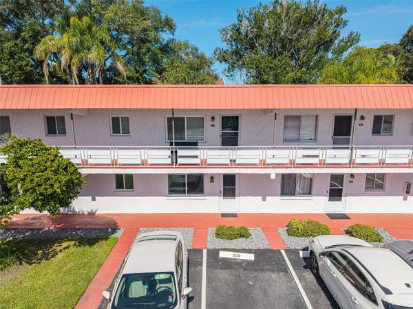 1100 MARTINIQUE DR #106, Winter Haven, FL 33884