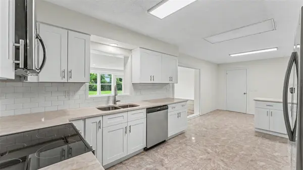 7209 GROVE WAY, Lakeland, FL 33810