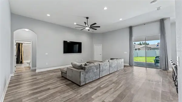 283 COVE AT EAGLE LAKE CIR, Eagle Lake, FL 33839