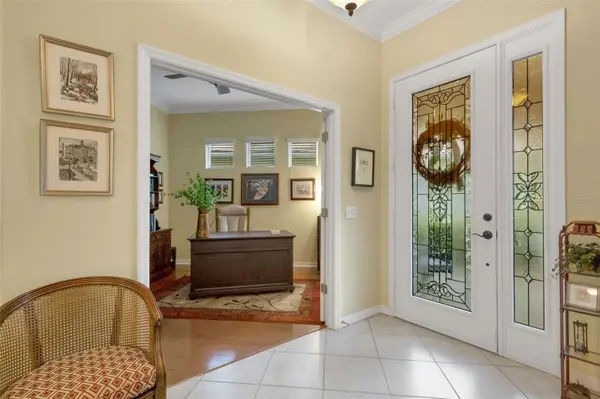 2530 LAUREL GLEN DR, Lakeland, FL 33803
