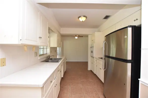 204 CHAUCER LN, Winter Haven, FL 33884