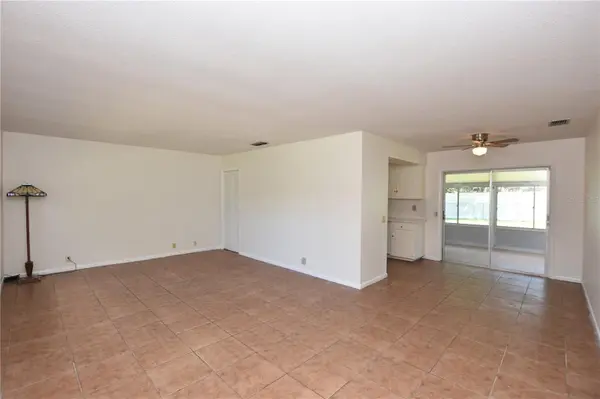 204 CHAUCER LN, Winter Haven, FL 33884