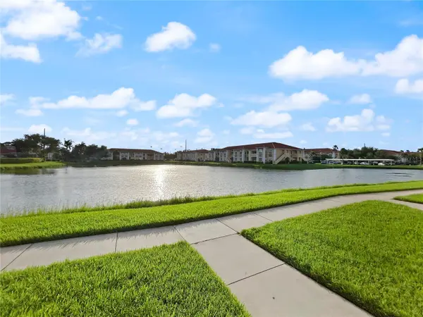 1025 VILLAGIO CIR #101, Sarasota, FL 34237