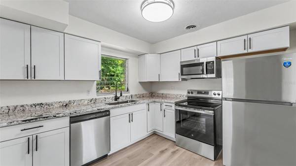 1725 31ST ST NW, Winter Haven, FL 33881