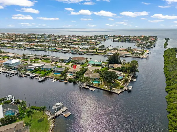 5548 LEEWARD LN, New Port Richey, FL 34652