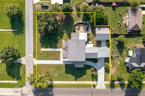 300 3RD ST NE, Fort Meade, FL 33841