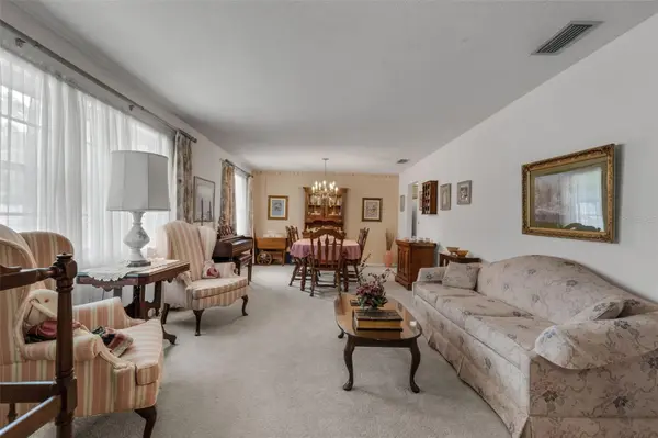 402 ABERDEEN CT N, Lakeland, FL 33813