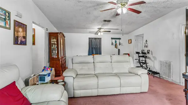 4416 MEADOW RIDGE AVE, Mulberry, FL 33860