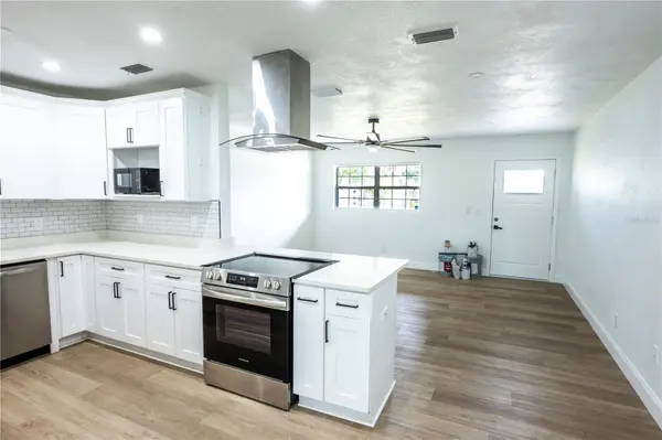 4104 W WISCONSIN AVE, Tampa, FL 33616