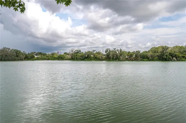 5667 WATER OAK LN, Mulberry, FL 33860