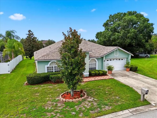 6312 PROMINENCE POINT DR, Lakeland, FL 33813