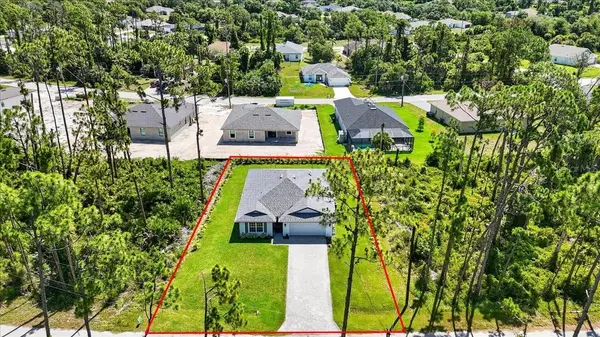 2362 HAGOPLAN LN, North Port, FL 34288
