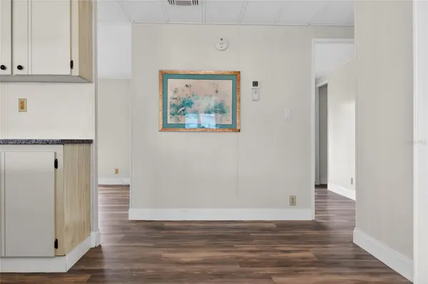 498 LONGWOOD DR, Venice, FL 34285
