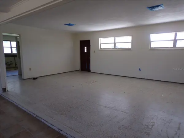 1124 SUNSET DR, Venice, FL 34285