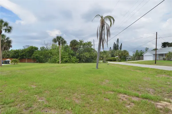 610 COQUINA CT, Nokomis, FL 34275