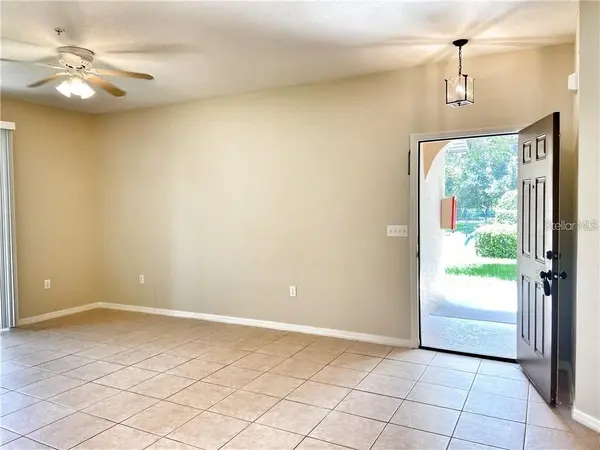 4114 VIA PIEDRA CIR #1-104, Sarasota, FL 34233