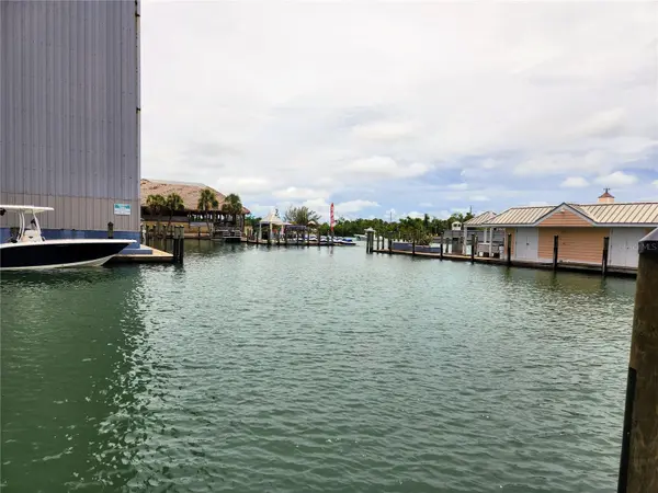 100 CIRCUIT RD #N12, Nokomis, FL 34275