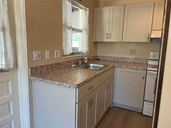 321 ALBA ST E, Venice, FL 34285