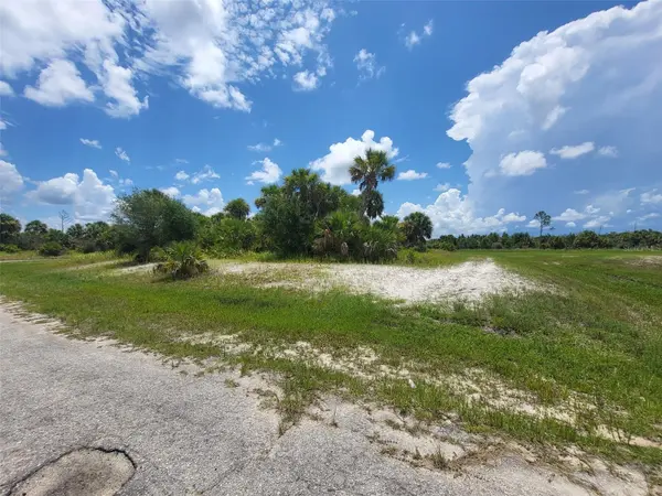 FIELDERS RD, North Port, FL 34288