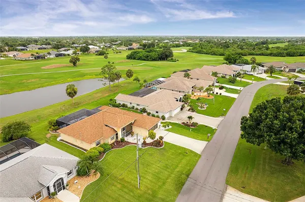 20 MEDALIST CT, Rotonda West, FL 33947
