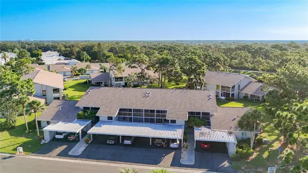 1407 PINE LAKE DR #7, Venice, FL 34285