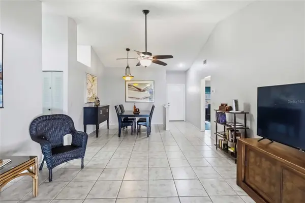 13437 BEECHBERRY DR, Riverview, FL 33579