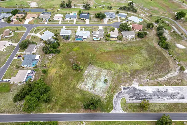3 GOLFVIEW RD, Rotonda West, FL 33947