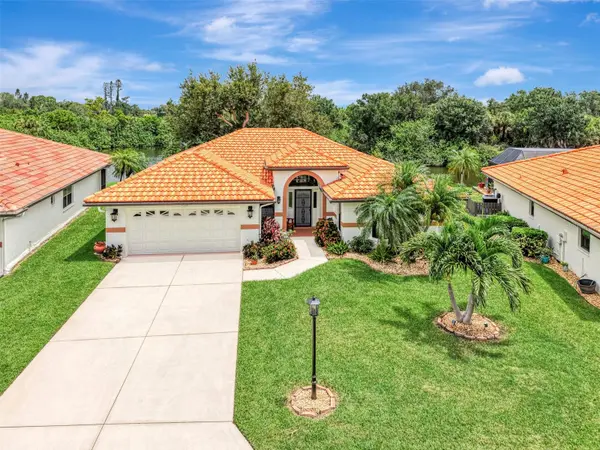 1934 COVE POINTE DR, Venice, FL 34293