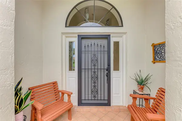 1934 COVE POINTE DR, Venice, FL 34293