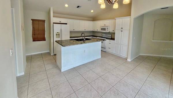229 VENICE PALMS BLVD, Venice, FL 34292