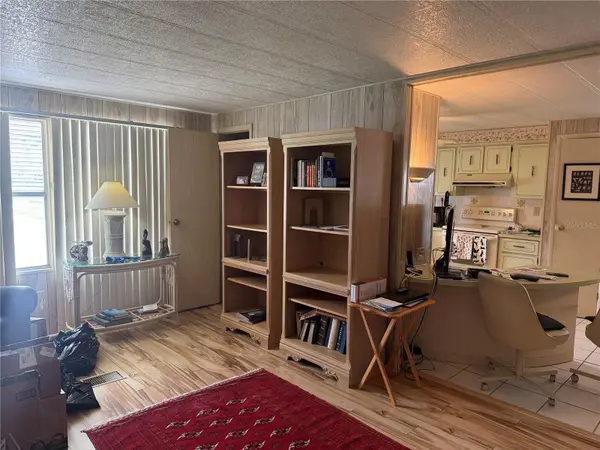 5640 FORSYTHIA RD, Venice, FL 34293
