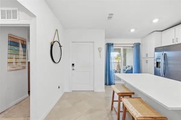 17505 OPAL SAND CT #207, Venice, FL 34293
