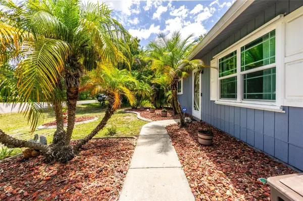 9435 BREWTON AVE, Englewood, FL 34224