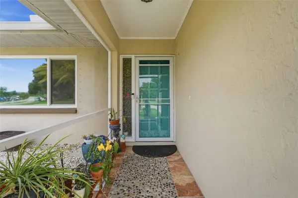 290 CAPRI AVE, Venice, FL 34293